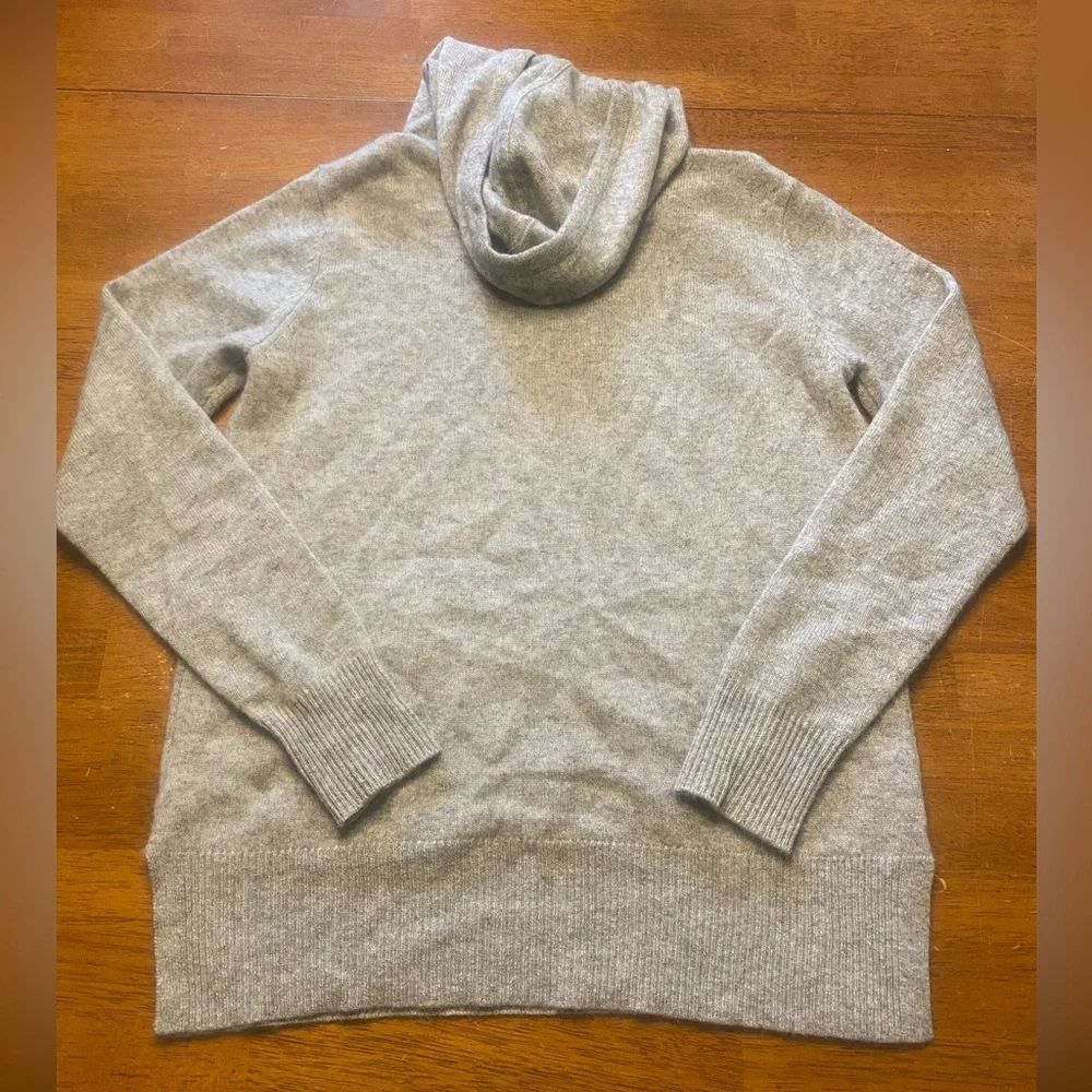 Saks Fifth Avenue Heather Gray Hooded Cashmere Sweater